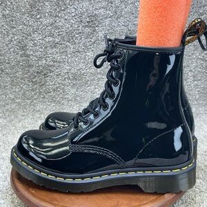Dr Doc Martens 1460 US Men’s 7 Women’s 9 Black Smooth Leather Boots New Unisex